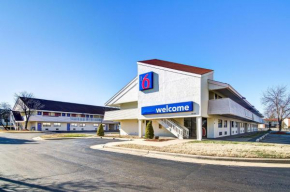 Motel 6-Springfield, MO - North